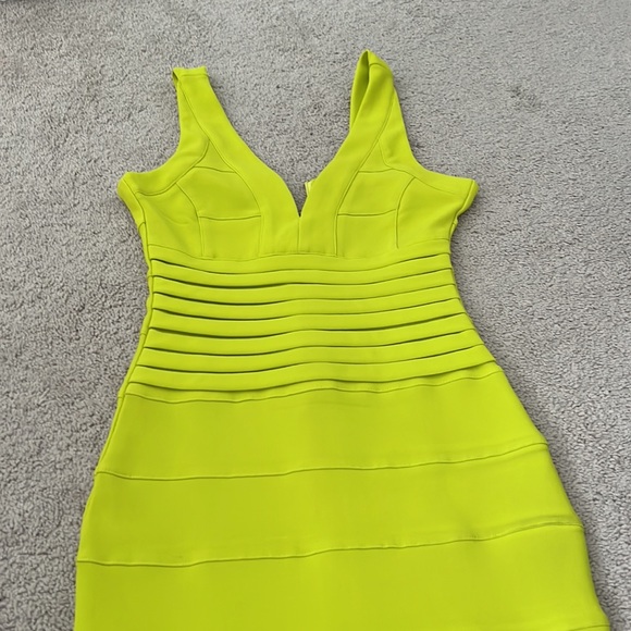 MISSGUIDED dress - Picture 2 of 4